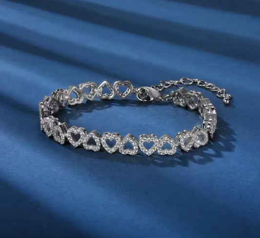 Hollow Heart Bracelet